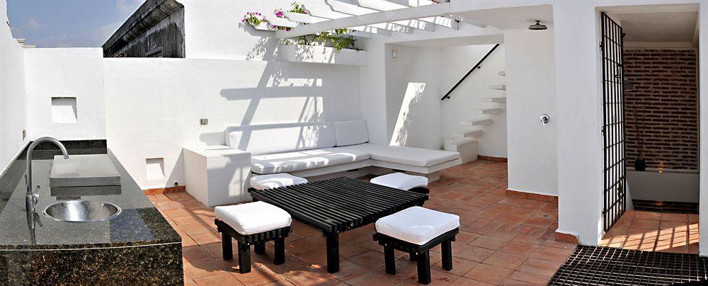 Casa Maria Cartagena Bed & Breakfast Exterior photo