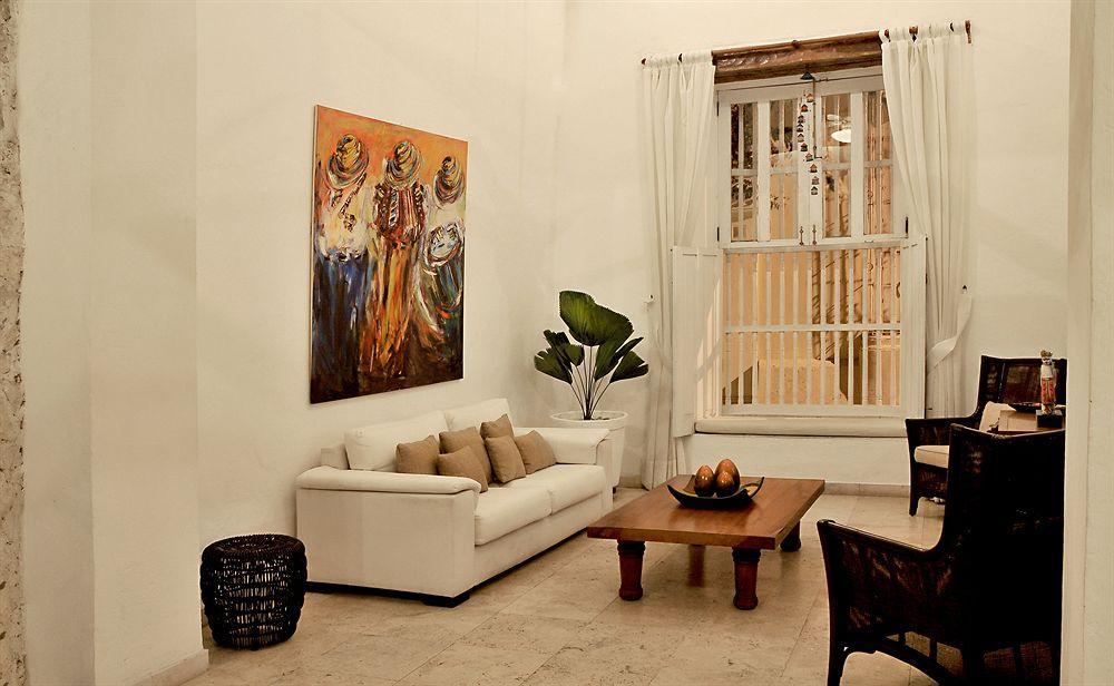 Casa Maria Cartagena Bed & Breakfast Exterior photo